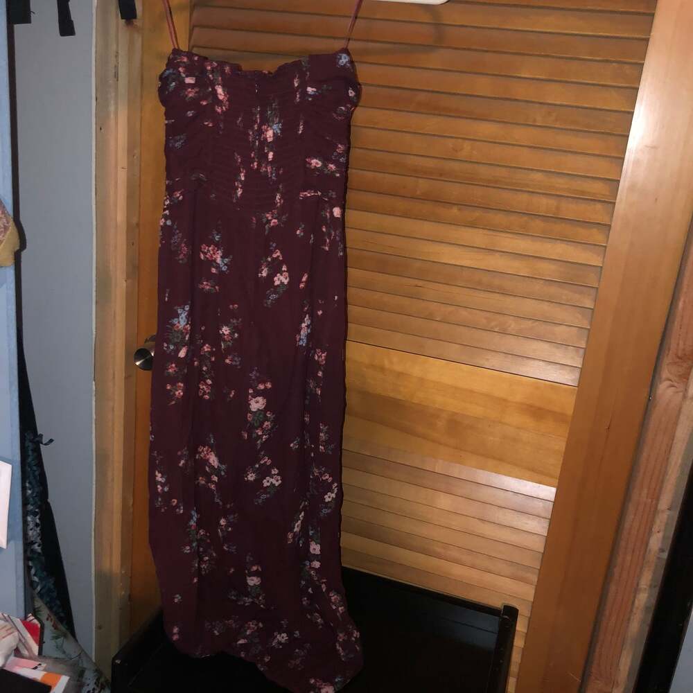 Reformation - Picture 4 of 7